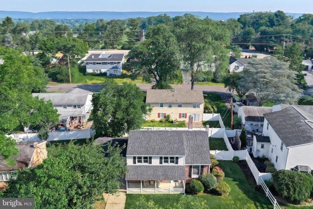 370 BEVERLY RD, Camp Hill, PA 17011
