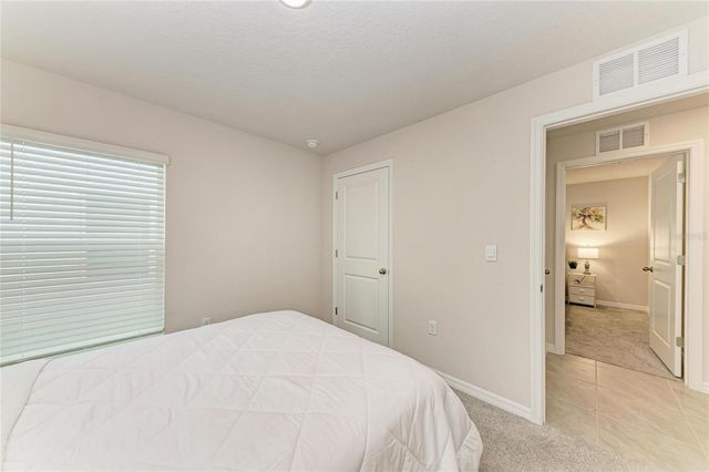 3915 DIRECT GREEN PLACE, Bradenton, FL 34208