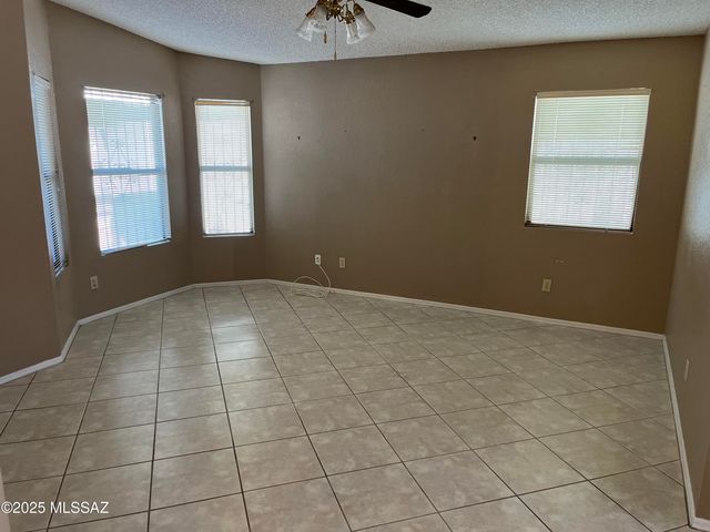 5361 S Via Galapagos, Tucson, AZ 85706