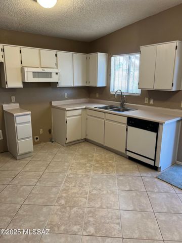 5361 S Via Galapagos, Tucson, AZ 85706