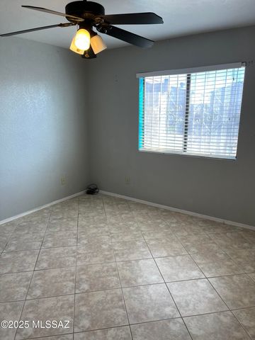 5361 S Via Galapagos, Tucson, AZ 85706