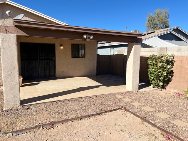 5361 S Via Galapagos, Tucson, AZ 85706