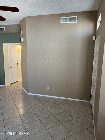 5361 S Via Galapagos, Tucson, AZ 85706