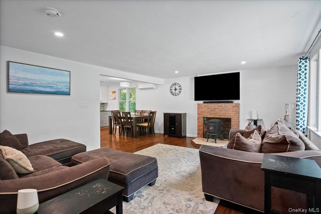 105 High Street Extension, Mount Kisco, NY 10549