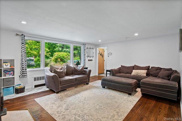 105 High Street Extension, Mount Kisco, NY 10549