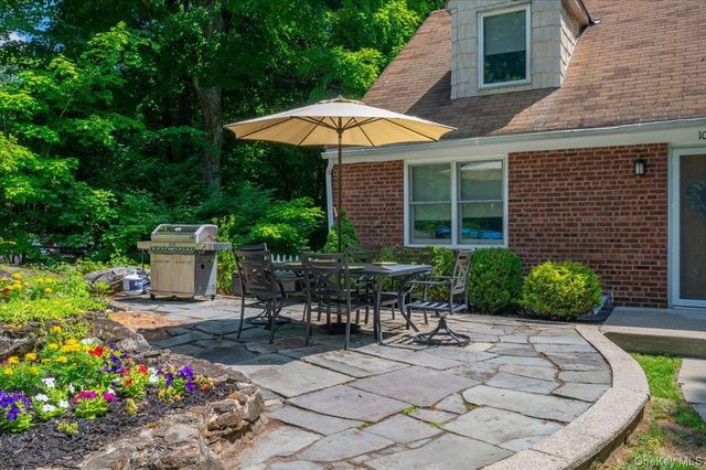 105 High Street Extension, Mount Kisco, NY 10549