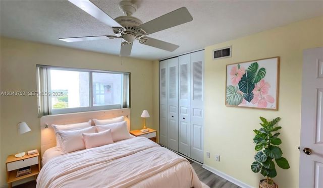401 Lake Shore Drive 801, Lake Park, FL 33403