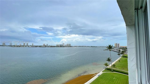 401 Lake Shore Drive 801, Lake Park, FL 33403