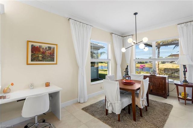 11528 Jacaranda DR, Naples, FL 34120