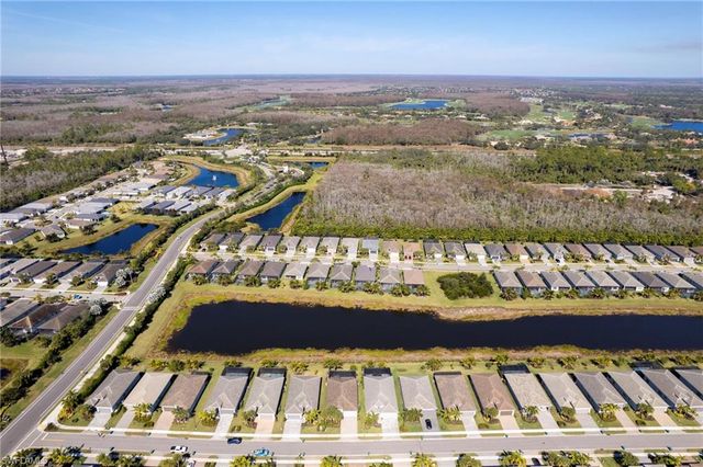 11528 Jacaranda DR, Naples, FL 34120