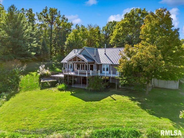 1650 468th Avenue, Clinton, IA 52732