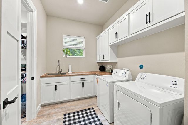 22811 Timberlake Creek Road, Tomball, TX 77377