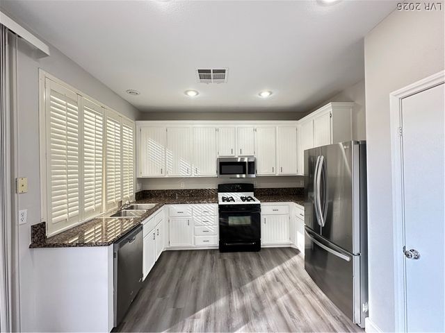 10191 SPLENDOR RIDGE Avenue, Las Vegas, NV 89135