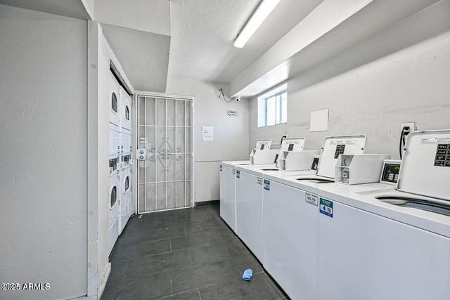 3025 N 32nd Street 23, Phoenix, AZ 85018