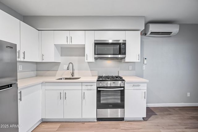 3025 N 32nd Street 23, Phoenix, AZ 85018