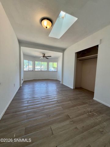 2010 Garrison Road, Las Cruces, NM 88001