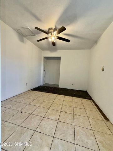 2010 Garrison Road, Las Cruces, NM 88001