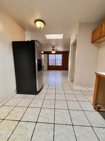 2010 Garrison Road, Las Cruces, NM 88001