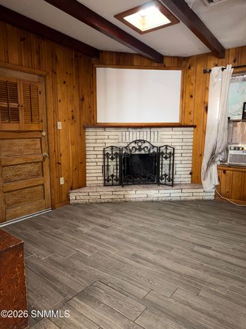 2010 Garrison Road, Las Cruces, NM 88001