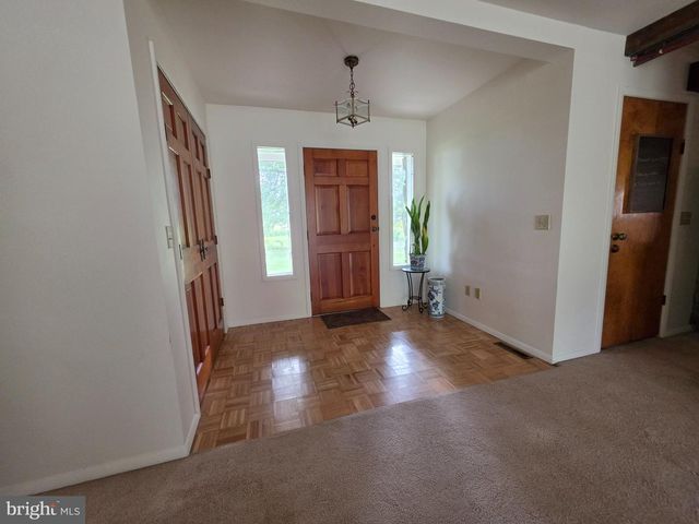 3454 HILL RD, Elizabethtown, PA 17022