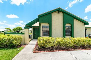 762 SW Claudia Avenue, Port St Lucie, FL 34953