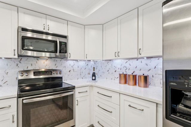 8702 SEELEY LANE, Hudson, FL 34667