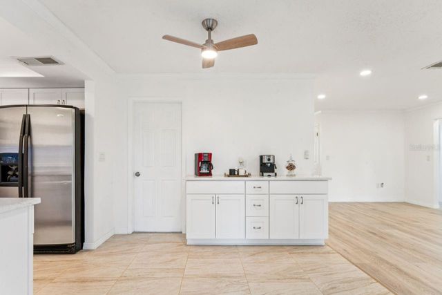 8702 SEELEY LANE, Hudson, FL 34667