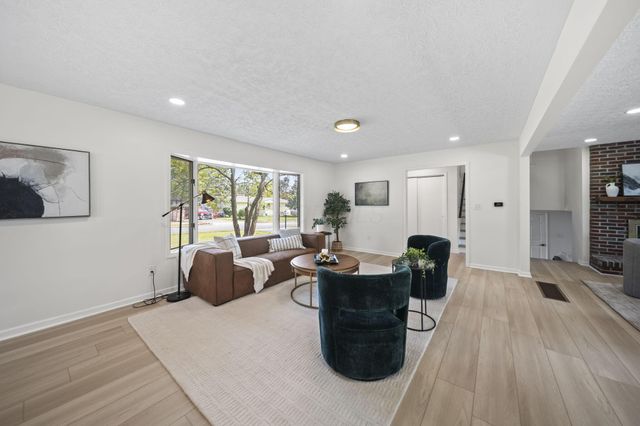 3857 Patricia Drive, Columbus, OH 43220