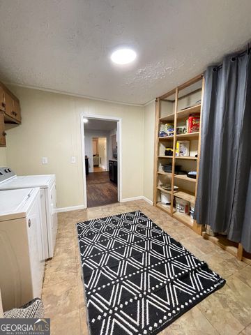178 Mitchell Street, Toccoa, GA 30577
