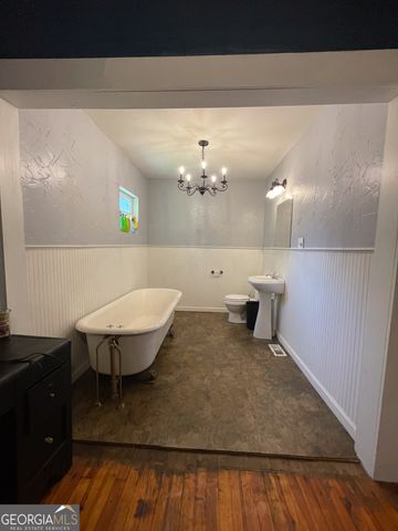 178 Mitchell Street, Toccoa, GA 30577