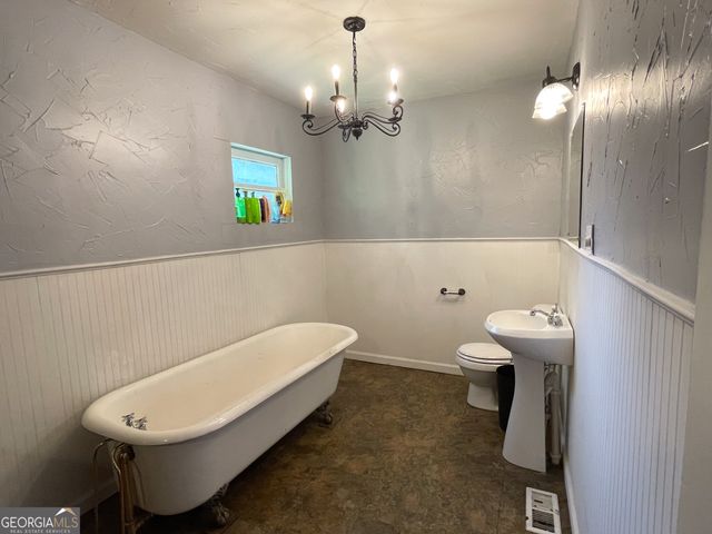 178 Mitchell Street, Toccoa, GA 30577