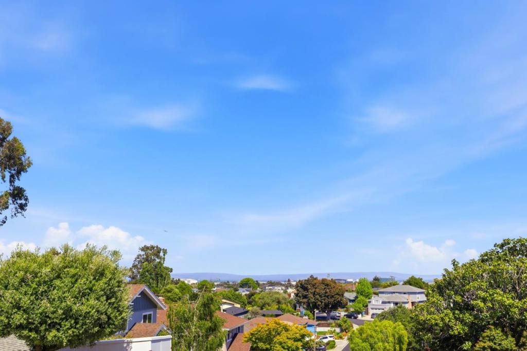 Image 4 of property listing at 1931 Glen Avenue, San Bruno, CA 94066