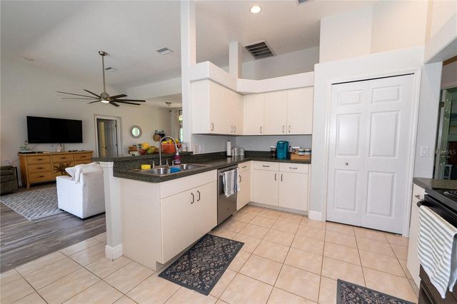 206 MARINER LANE, Rotonda West, FL 33947