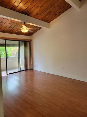 19424 NE 26th Avenue 131B, Miami, FL 33180