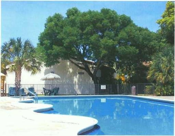 19424 NE 26th Avenue 131B, Miami, FL 33180
