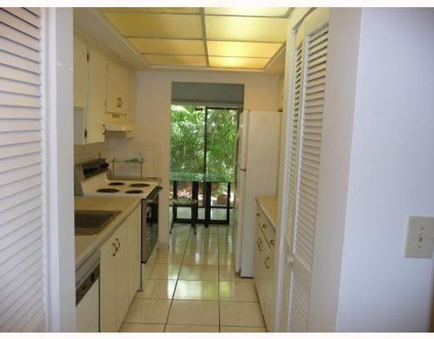 19424 NE 26th Avenue 131B, Miami, FL 33180