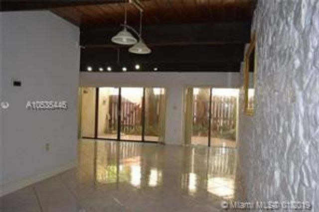 19424 NE 26th Avenue 131B, Miami, FL 33180