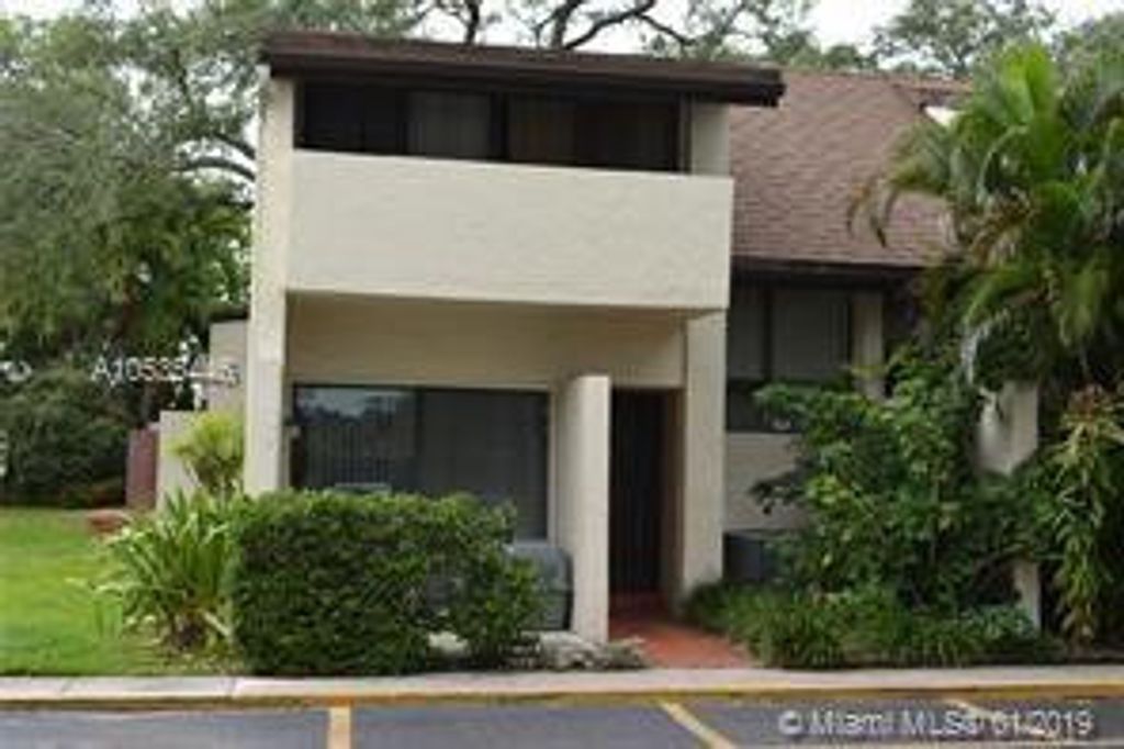 19424 NE 26th Avenue 131B, Miami, FL 33180