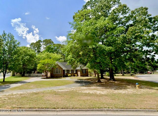 3025 Princeton Street, Lumberton, NC 28360