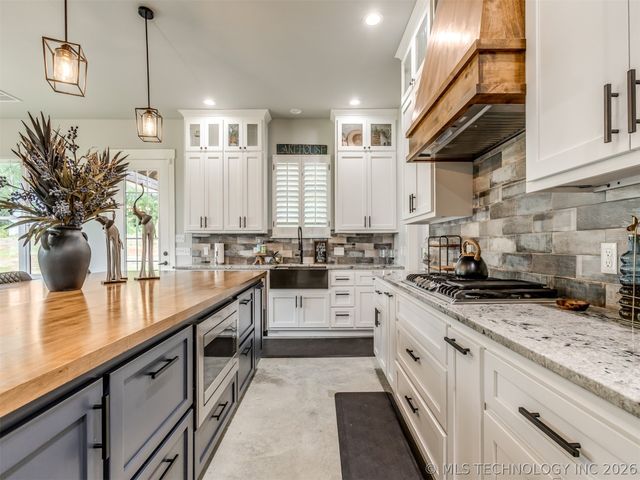 135 Dixie Cove, Eufaula, OK 74432