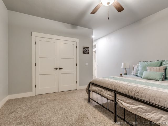 135 Dixie Cove, Eufaula, OK 74432
