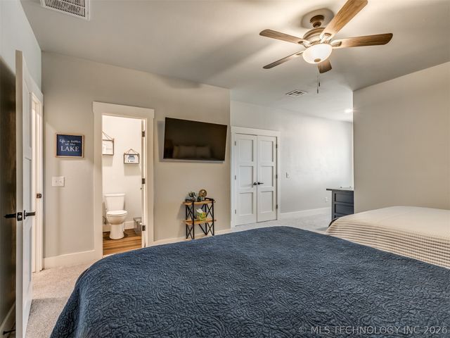 135 Dixie Cove, Eufaula, OK 74432
