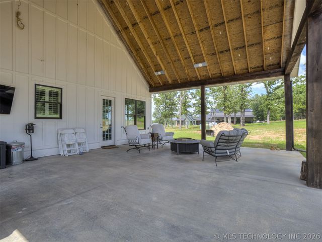 135 Dixie Cove, Eufaula, OK 74432