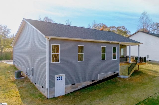 761 Garland Drive, Spartanburg, SC 29301