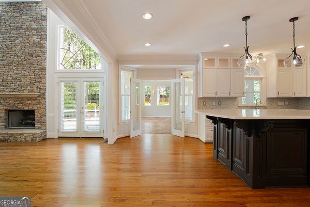 764 Vinings Estates Drive SE, Smyrna, GA 30126