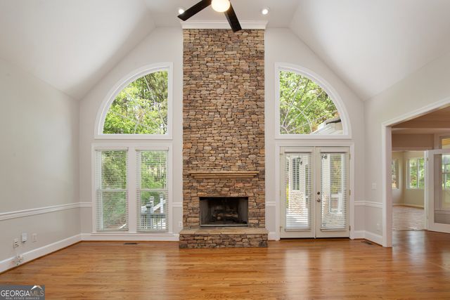 764 Vinings Estates Drive SE, Smyrna, GA 30126