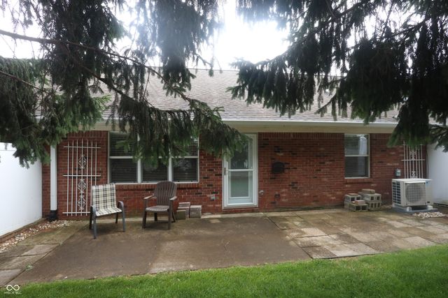 3910 Gray Pond Court, Indianapolis, IN 46237