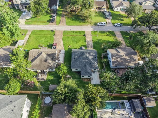 1034 Lamonte Lane, Houston, TX 77018