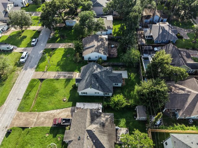 1034 Lamonte Lane, Houston, TX 77018