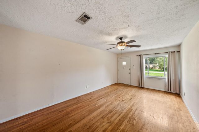 1034 Lamonte Lane, Houston, TX 77018